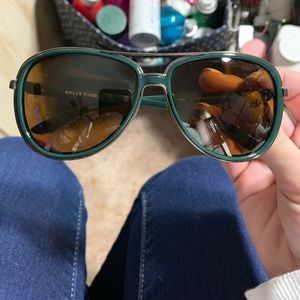 Woman’s Oakley’s